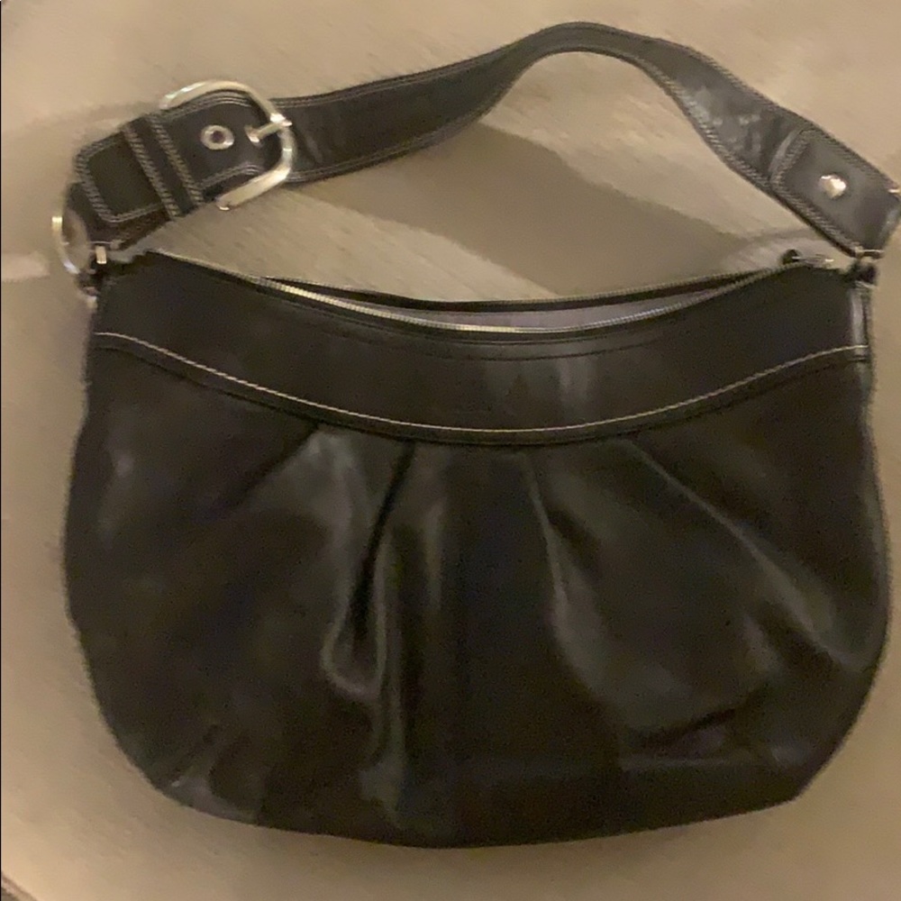 Brown leather Coach bag/purse with should strap